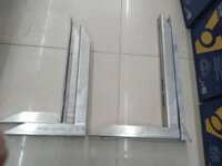 Giá đỡ cục nóng điều hòa bằng inox ( Giá bán buôn)