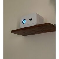 Giá đỡ máy chiếu gỗ treo tường