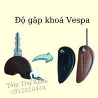 [Giá hủy diệt] [Ảnh thật] Chìa khoá VESPA 946 flip gập (có sẵn chip từ)đầy đủ 2 màu )