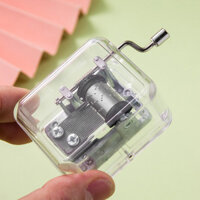 [GIÁ TỐT CHỌN MẪU] Hộp nhạc quay tay, trang trí bàn làm việc trong nhà văn học nổi tiếng trên Inter