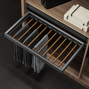 Giá vắt quần âu Eurogold EUA4170B