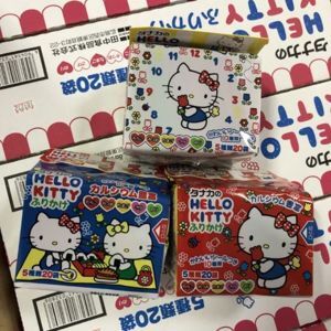 Gia vị rắc cơm Hello Kitty 7 loại rau củ (8 gói x 2gr)