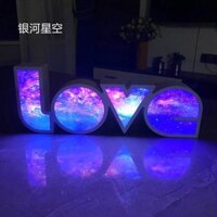 [Giảm giá hấp dẫn] Hộp đèn LOVE bầu trời đầy sao sáng, thiên hà, rừng đầy sao, gradient trái tim nữ tính, trang trí tiệc màu sắc đồng nhất CE2C