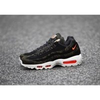 Giao hàng nhanh {chính hãng} Carhartt WIP X Nike Air Max 95 AV3866-001 MER4