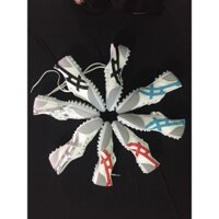 GIÀY BA TA RÁP ĐẾ. GIÀY ĐƯỢC KHÂU CHẮC CHẮN. ĐÁ ĐƯỢC CẢ SÂN CỎ NHÂN TẠO VÀ CỎ TỰ NHIÊN. CÓ 4 MÀU ĐỦ SZ CHO AE