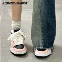 Giày bánh mì bột dâu tây DAXINGZHE Giày trượt ván thường ngày học sinh đế thấp chịu mài mòn thoải mái cho nữ