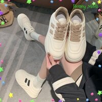 Giày Bánh Mì Giày Thể Thao Học Sinh Mùa Đông Mặc Ngoài Đế Bằng