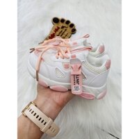 Giày bata bé gái siêu đẹp