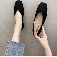 Giày big size nữ 40 41 42 đế bằng mũi vuông