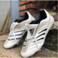 Giày bóng đá Adidas Predator 20 core màu đen & trắng kim loại