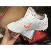 Giày bóng đá phủi chính hãng Wika Hunter II - Trắng - 40