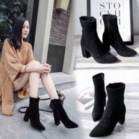 Giày boot cao cổ
