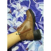 Giày boot cao cổ
