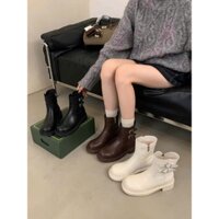 Giày Boots Nữ cổ ngắn - Boots nữ cổ thấp - Giày Boot Miji Mũi Tròn Da Mềm 2 Khoá 4p QCCC