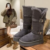 Giày bốt nữ lót lông dạng xỏ đế bánh mì bề mặt da lộn mang được 2 kiểu phong cách thời thượng