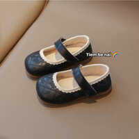 Giày búp bê da trần trám đen ren trắng cho bé gái