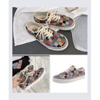 giày canvas ô vuông