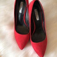 Giày cao gót da lộn màu đỏ