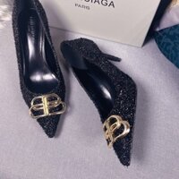 Giày cao gót dự tiệc sang trọng màu đen mẫu mới 2025 Giày nữ mũi nhọn khóa kim loại gót nhọn