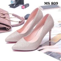 Giày cao gót mũi nhọn kim tuyến