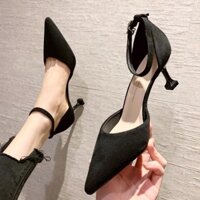 Giày cao gót nữ, gót mỏng, gót dày, mới mùa hè 2025, màu đen, giày sandal đa năng có khóa một dây, mũi nhọn, phong cách xã hội