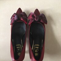 Giày cao gót nữ màu đỏ, siêu đẹp