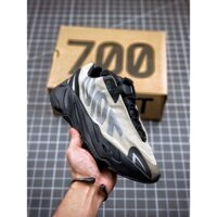 Giày chạy bộ thể thao nam Adidas Yeezy Boost 700 MNVN “Bone ” FY3729