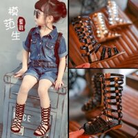 Giầy chiến binh cho bé gái