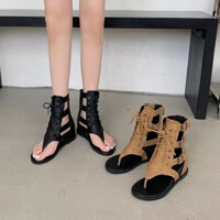 Giầy chiến binh xỏ ngón 3 khuy DNS