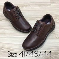 Giày clarks
