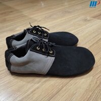 Giày Đá cầu Mỏ Vịt, Phù Hợp Cho Tập Luyện Và Thi Đấu