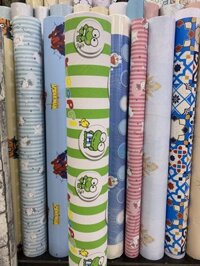 Giấy dán tường hoạt hình ếch xanh 1,2m x 1m