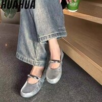 Giày đế thấp thời trang dành cho nữ