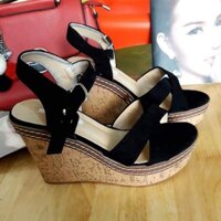 Giày đế xuồng hảng QC