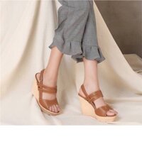 Giày đế xuồng nâu