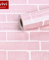 Giấy decal dán tường giả gạch màu hồng có keo sẵn.