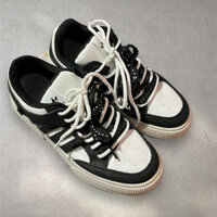 GIÀY ĐEN SỌC TRẮNG (CÓ BOX)