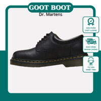 Giày Derby Dr. Martens màu đen chất da trơn dày dặn, độ bóng nhẹ, đế đúc nguyên khối được khâu chắc chắn