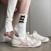 Giày Dexun Giày thể thao nữ đế bệt có khả năng chống sốc tốt và mang lại cảm giác thoải mái