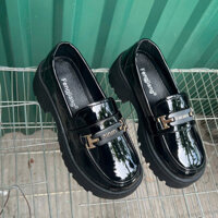 GIÀY ĐỐC NỮ ĐẾ CAO 5CM DA BÓNG CHARM KHUY NGANG THANH LỊCH