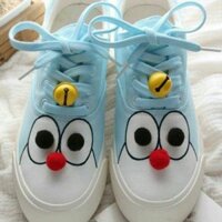 Giày Doraemon có ảnh khách feedback