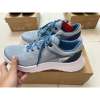 Giày lining auth