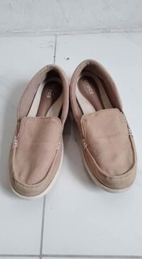 Giày lười Crocs size 37
