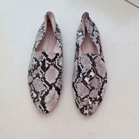 Giày lười hiệu Mango