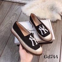 Giày lười nữ Ny chữ trắng hót ༈