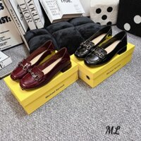 Giày moca da bóng mềm khuy hoa hàng QCCC màu đen và đỏ