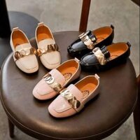 Giày moca đồng xu.