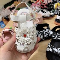 Giầy nháy đèn cho bé