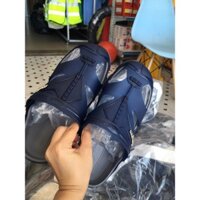 Giày nhựa dẻo bít mũi đi mưa nam