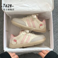 Giày Nữ Hello Kitty Kẻ Sọc 3 Màu Xanh Vàng Hồng Mẫu Mới 2025